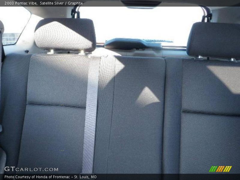 Satellite Silver / Graphite 2003 Pontiac Vibe