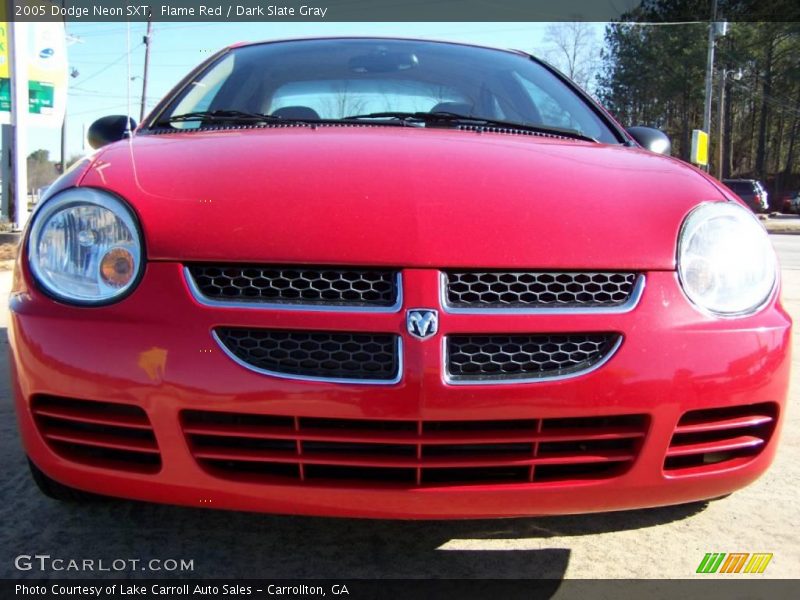 Flame Red / Dark Slate Gray 2005 Dodge Neon SXT