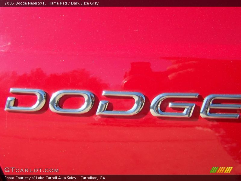 Flame Red / Dark Slate Gray 2005 Dodge Neon SXT