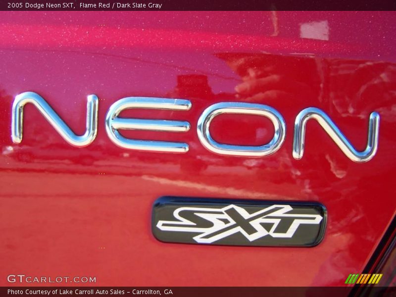 Flame Red / Dark Slate Gray 2005 Dodge Neon SXT
