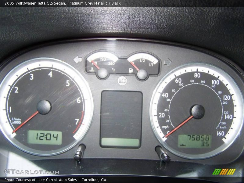 Platinum Grey Metallic / Black 2005 Volkswagen Jetta GLS Sedan