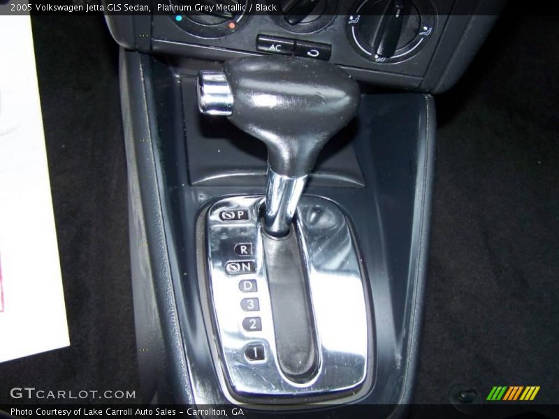 Platinum Grey Metallic / Black 2005 Volkswagen Jetta GLS Sedan