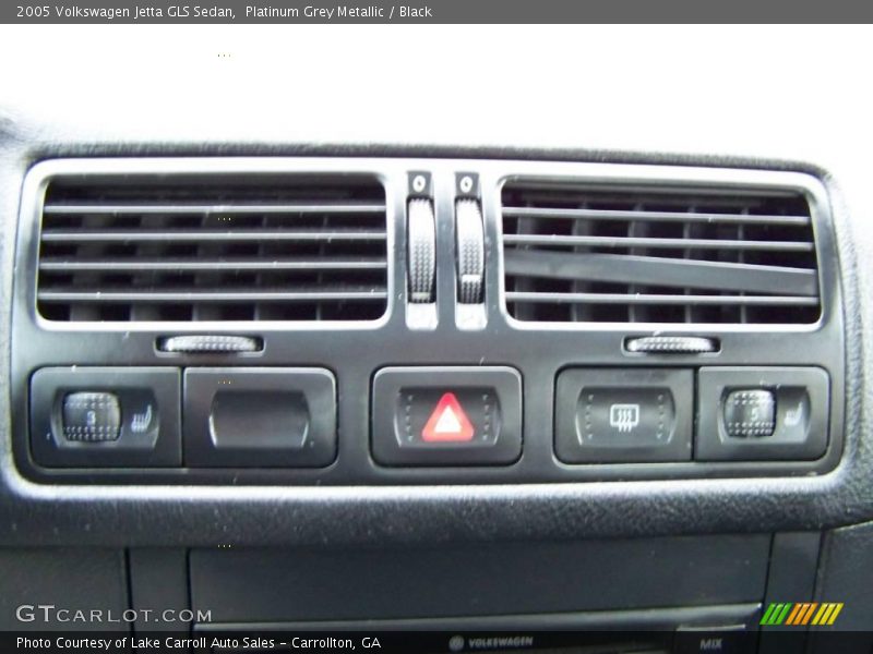 Platinum Grey Metallic / Black 2005 Volkswagen Jetta GLS Sedan