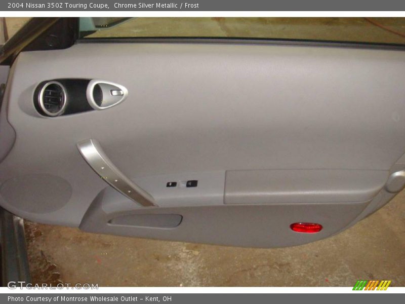 Chrome Silver Metallic / Frost 2004 Nissan 350Z Touring Coupe