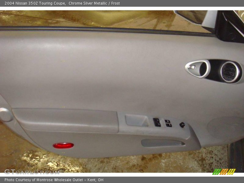 Chrome Silver Metallic / Frost 2004 Nissan 350Z Touring Coupe