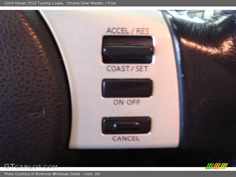 Chrome Silver Metallic / Frost 2004 Nissan 350Z Touring Coupe