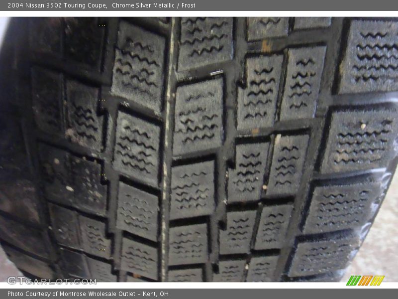 Chrome Silver Metallic / Frost 2004 Nissan 350Z Touring Coupe
