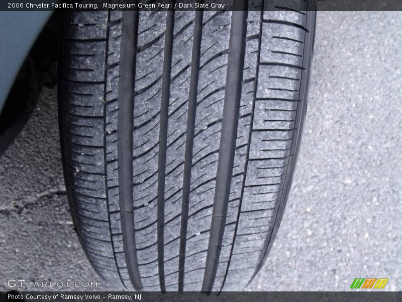 Magnesium Green Pearl / Dark Slate Gray 2006 Chrysler Pacifica Touring