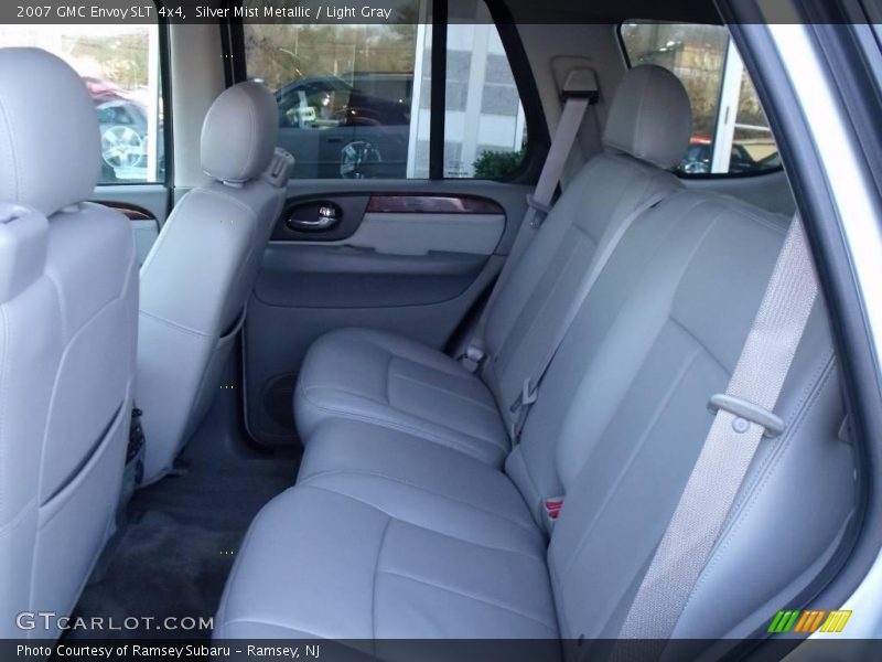 Silver Mist Metallic / Light Gray 2007 GMC Envoy SLT 4x4