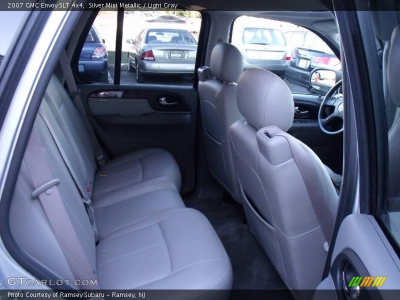 Silver Mist Metallic / Light Gray 2007 GMC Envoy SLT 4x4
