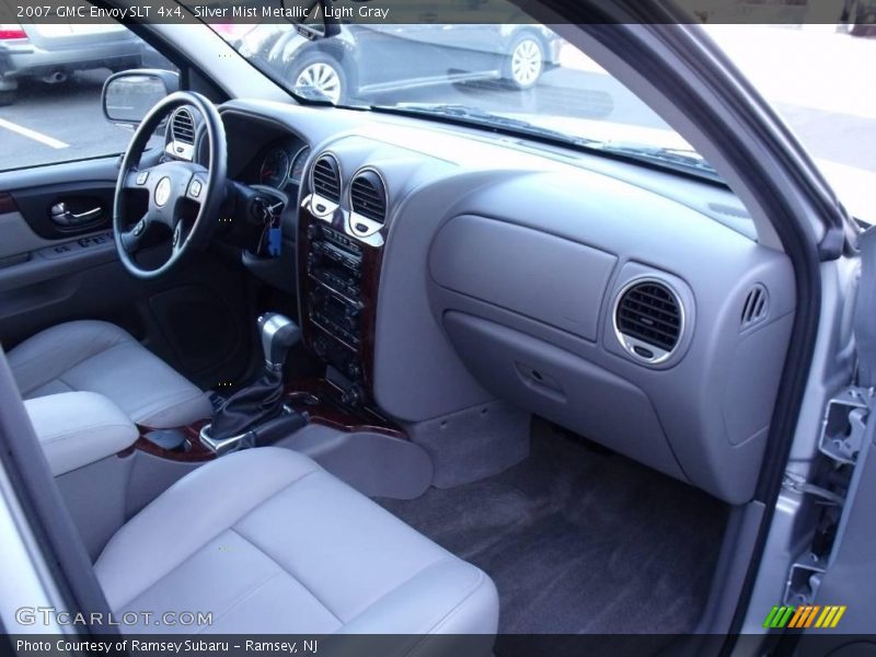 Silver Mist Metallic / Light Gray 2007 GMC Envoy SLT 4x4