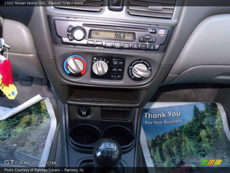 Radium Gray / Stone 2002 Nissan Sentra GXE