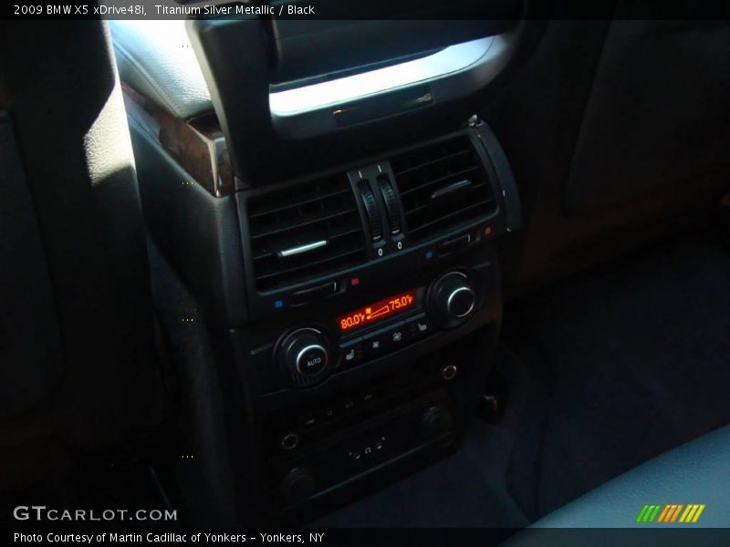 Titanium Silver Metallic / Black 2009 BMW X5 xDrive48i