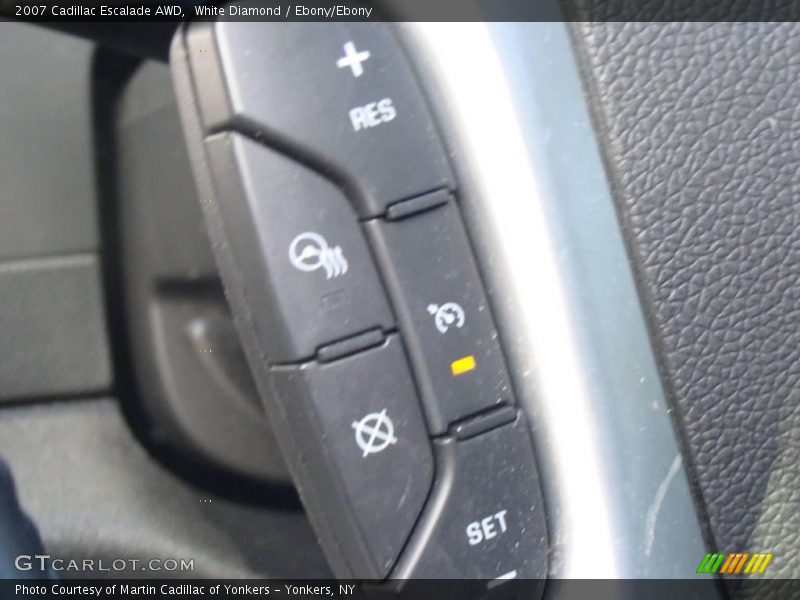 White Diamond / Ebony/Ebony 2007 Cadillac Escalade AWD