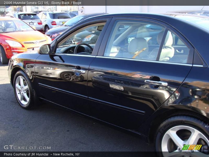 Ebony Black / Beige 2006 Hyundai Sonata GLS V6