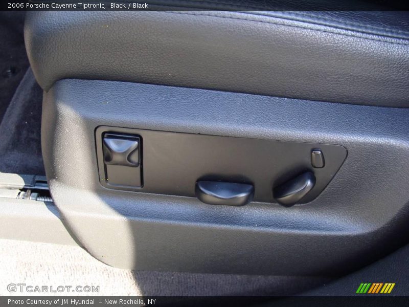 Black / Black 2006 Porsche Cayenne Tiptronic
