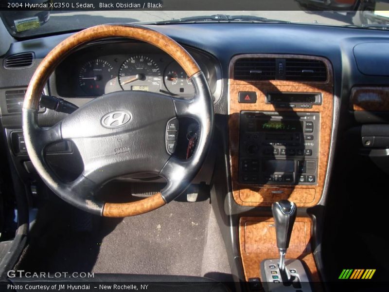 Black Obsidian / Black 2004 Hyundai XG350 L Sedan