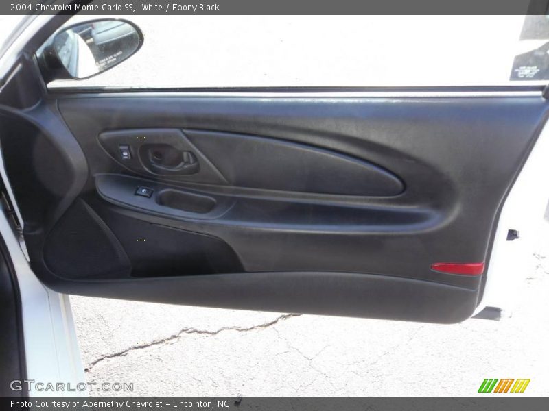 White / Ebony Black 2004 Chevrolet Monte Carlo SS