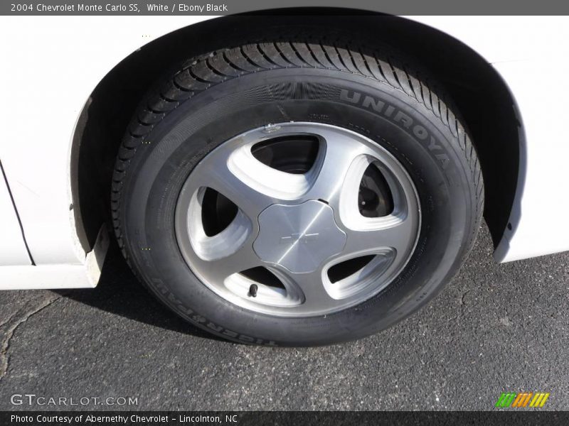 White / Ebony Black 2004 Chevrolet Monte Carlo SS