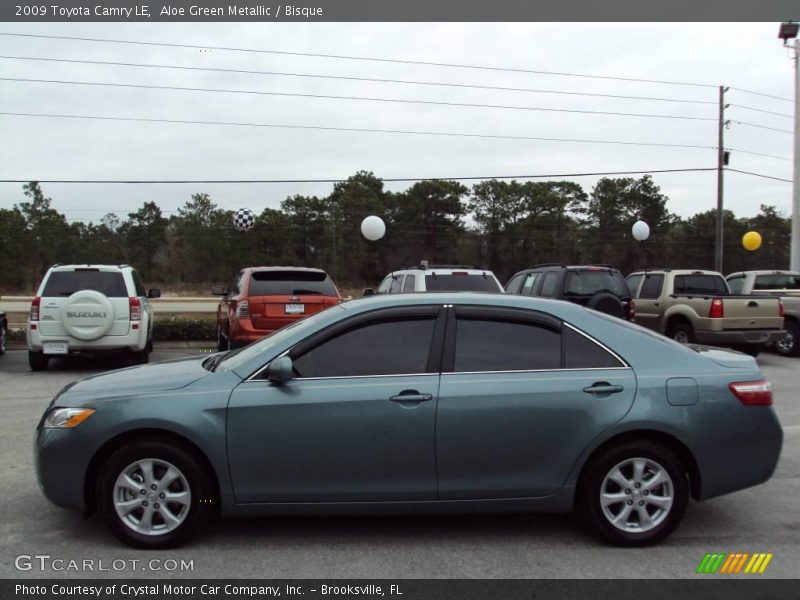 Aloe Green Metallic / Bisque 2009 Toyota Camry LE