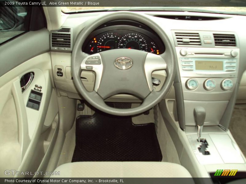 Aloe Green Metallic / Bisque 2009 Toyota Camry LE