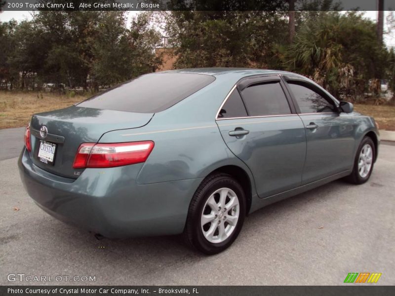 Aloe Green Metallic / Bisque 2009 Toyota Camry LE
