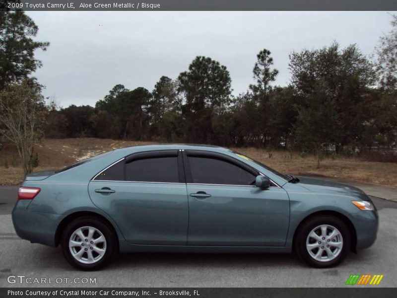 Aloe Green Metallic / Bisque 2009 Toyota Camry LE