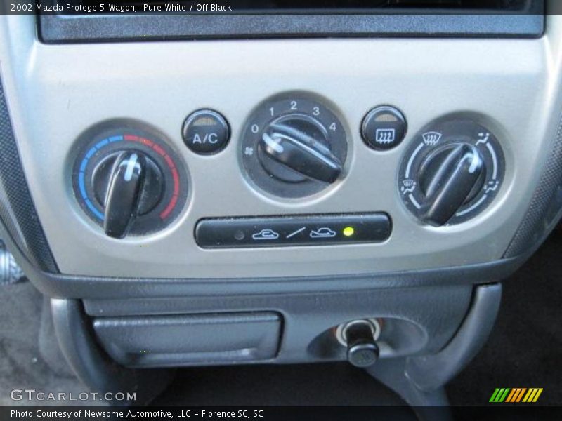 Pure White / Off Black 2002 Mazda Protege 5 Wagon