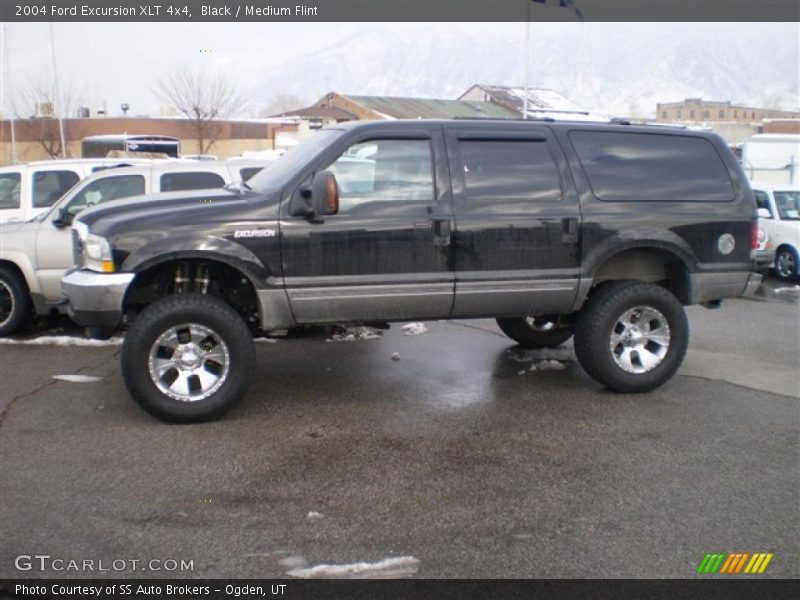 Black / Medium Flint 2004 Ford Excursion XLT 4x4