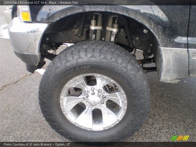 Black / Medium Flint 2004 Ford Excursion XLT 4x4