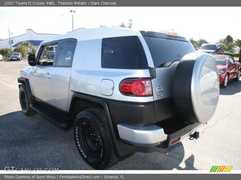 Titanium Metallic / Dark Charcoal 2007 Toyota FJ Cruiser 4WD