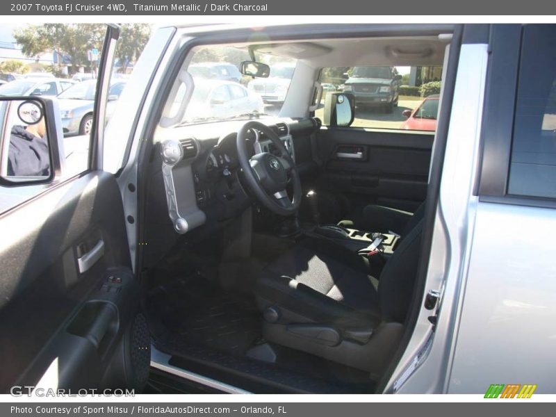 Titanium Metallic / Dark Charcoal 2007 Toyota FJ Cruiser 4WD