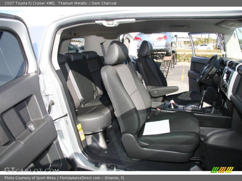 Titanium Metallic / Dark Charcoal 2007 Toyota FJ Cruiser 4WD