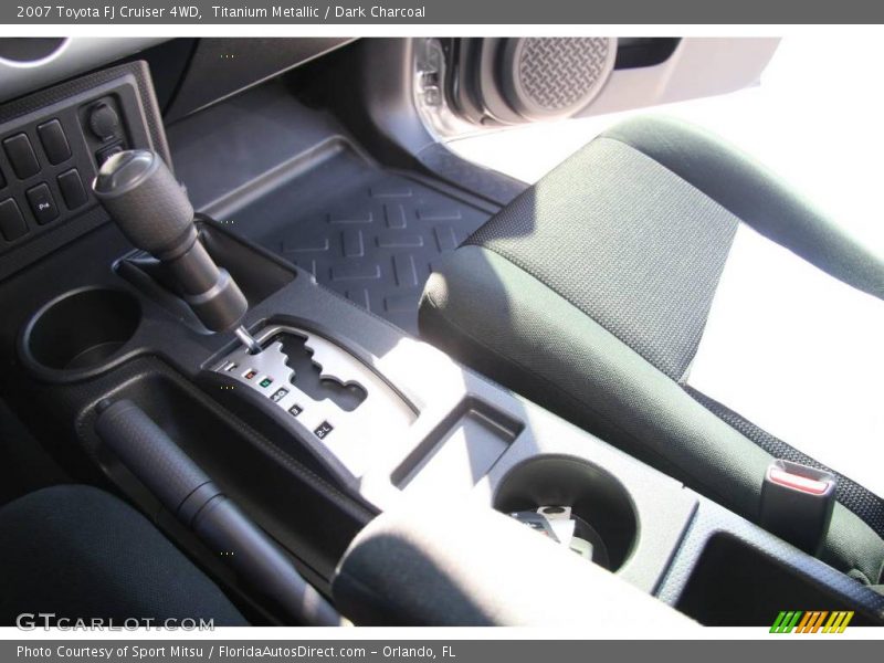 Titanium Metallic / Dark Charcoal 2007 Toyota FJ Cruiser 4WD