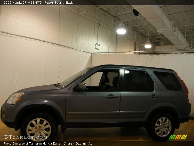 Pewter Pearl / Black 2006 Honda CR-V SE 4WD