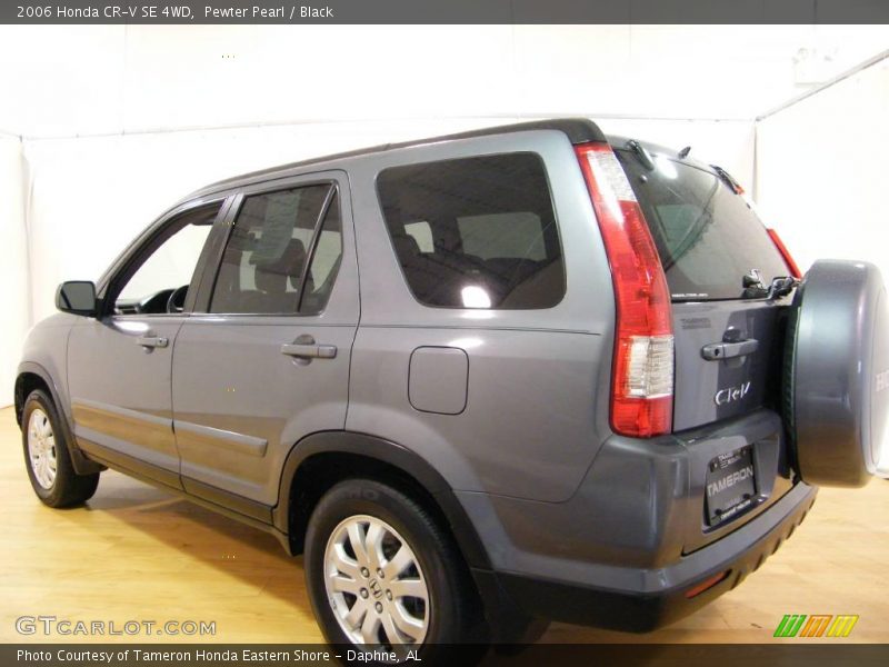 Pewter Pearl / Black 2006 Honda CR-V SE 4WD