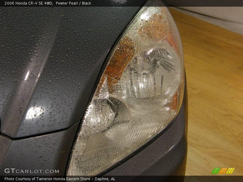 Pewter Pearl / Black 2006 Honda CR-V SE 4WD
