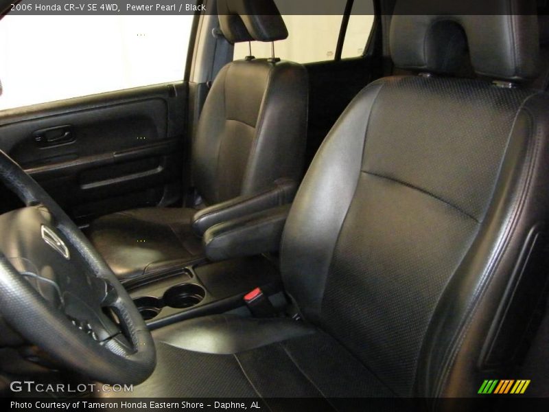 Pewter Pearl / Black 2006 Honda CR-V SE 4WD
