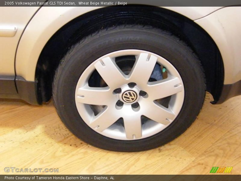 Wheat Beige Metallic / Beige 2005 Volkswagen Passat GLS TDI Sedan