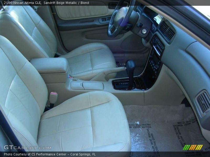 Sandrift Beige Metallic / Blond 2000 Nissan Altima GLE