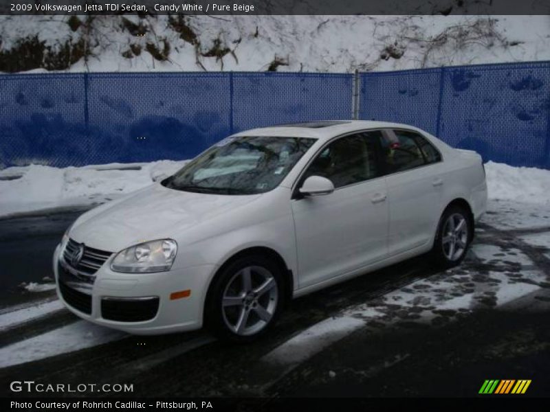 Candy White / Pure Beige 2009 Volkswagen Jetta TDI Sedan