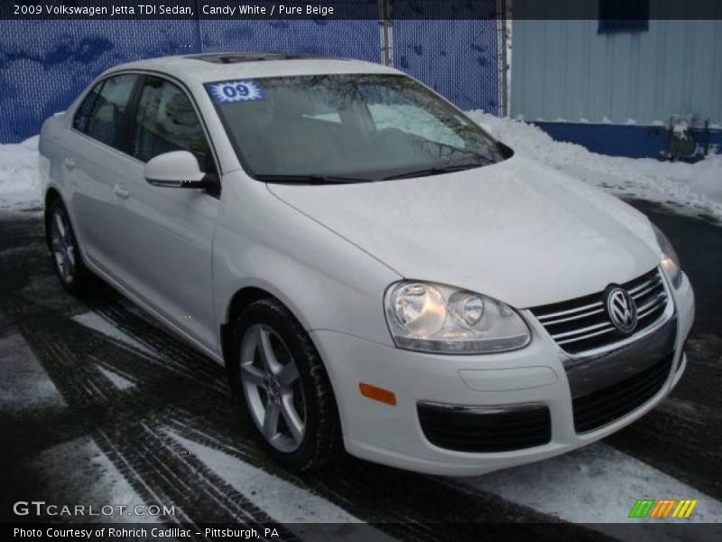 Candy White / Pure Beige 2009 Volkswagen Jetta TDI Sedan