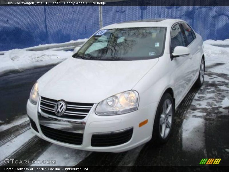 Candy White / Pure Beige 2009 Volkswagen Jetta TDI Sedan