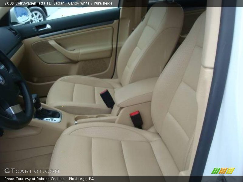 Candy White / Pure Beige 2009 Volkswagen Jetta TDI Sedan
