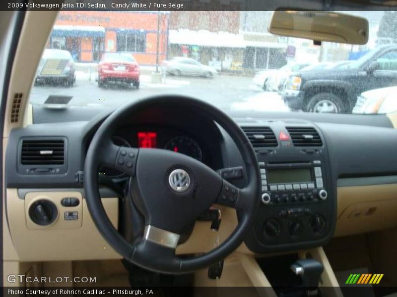 Candy White / Pure Beige 2009 Volkswagen Jetta TDI Sedan
