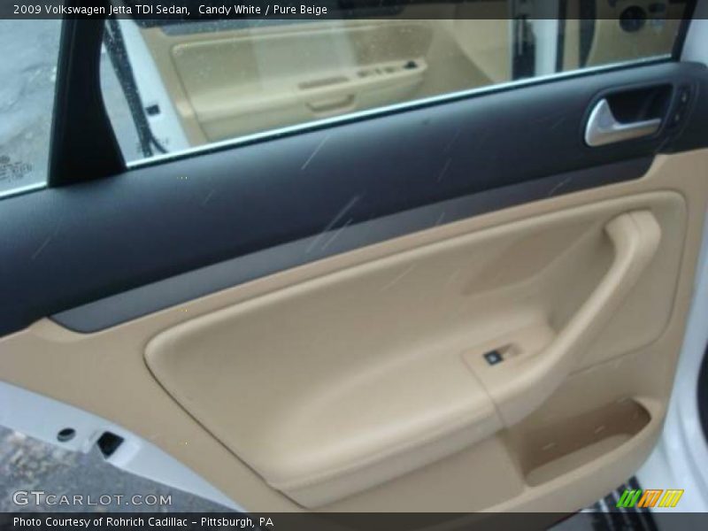 Candy White / Pure Beige 2009 Volkswagen Jetta TDI Sedan