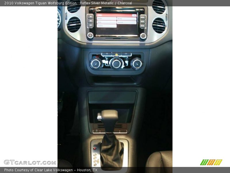 Reflex Silver Metallic / Charcoal 2010 Volkswagen Tiguan Wolfsburg Edition
