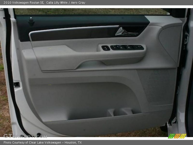Calla Lilly White / Aero Gray 2010 Volkswagen Routan SE