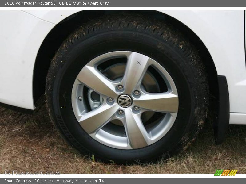 Calla Lilly White / Aero Gray 2010 Volkswagen Routan SE