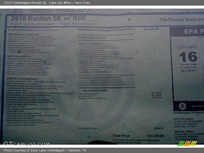 Calla Lilly White / Aero Gray 2010 Volkswagen Routan SE